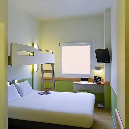 Pensión Ibis Budget Bilbao *